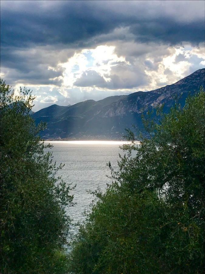 Appartamento Anna Brenzone sul Garda Ngoại thất bức ảnh